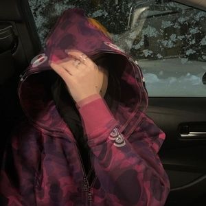 Meet your Posher, Luis